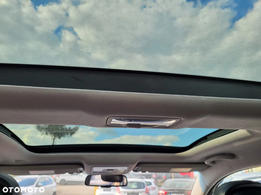 Kia Sportage 2.0 CRDI XL 2WD - 22