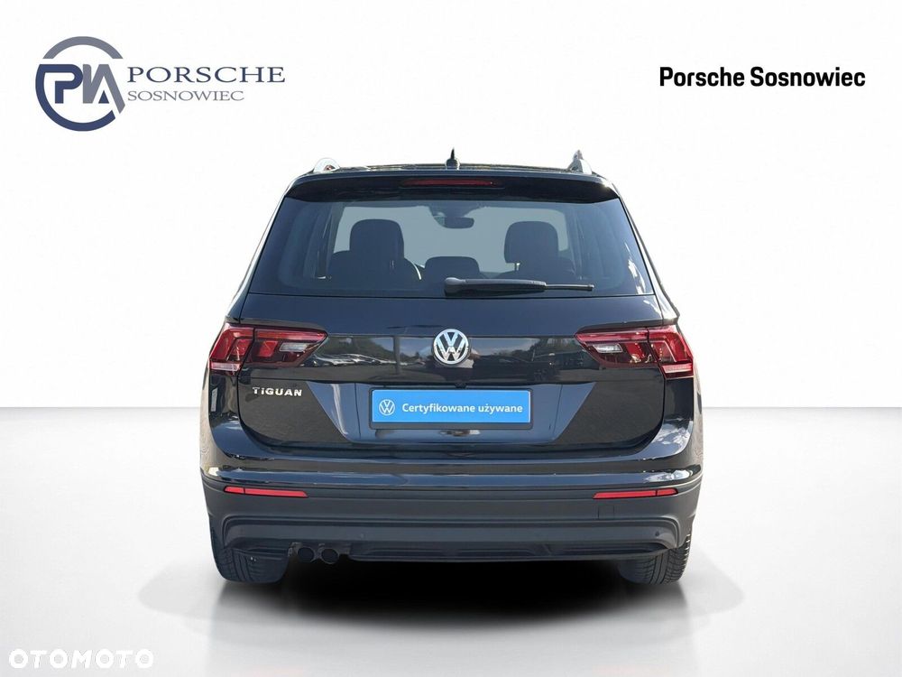 Volkswagen Tiguan - 4