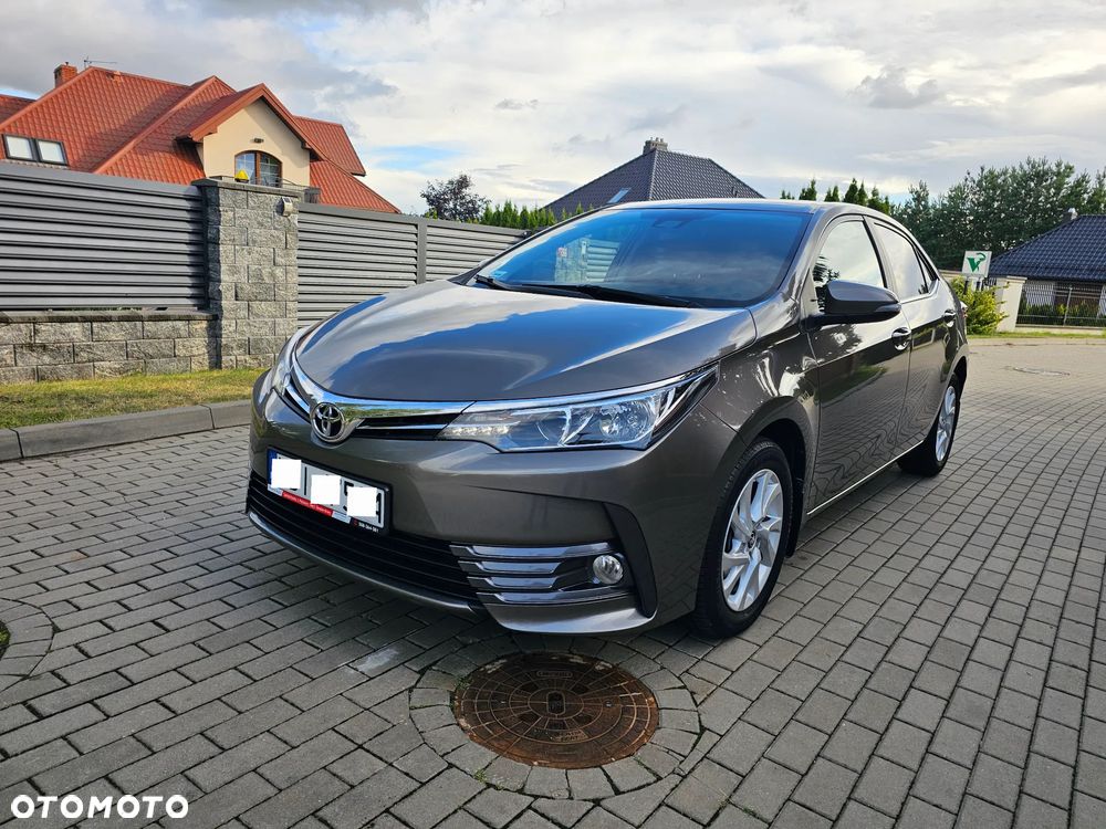 Toyota Corolla 1.6 Comfort - 18