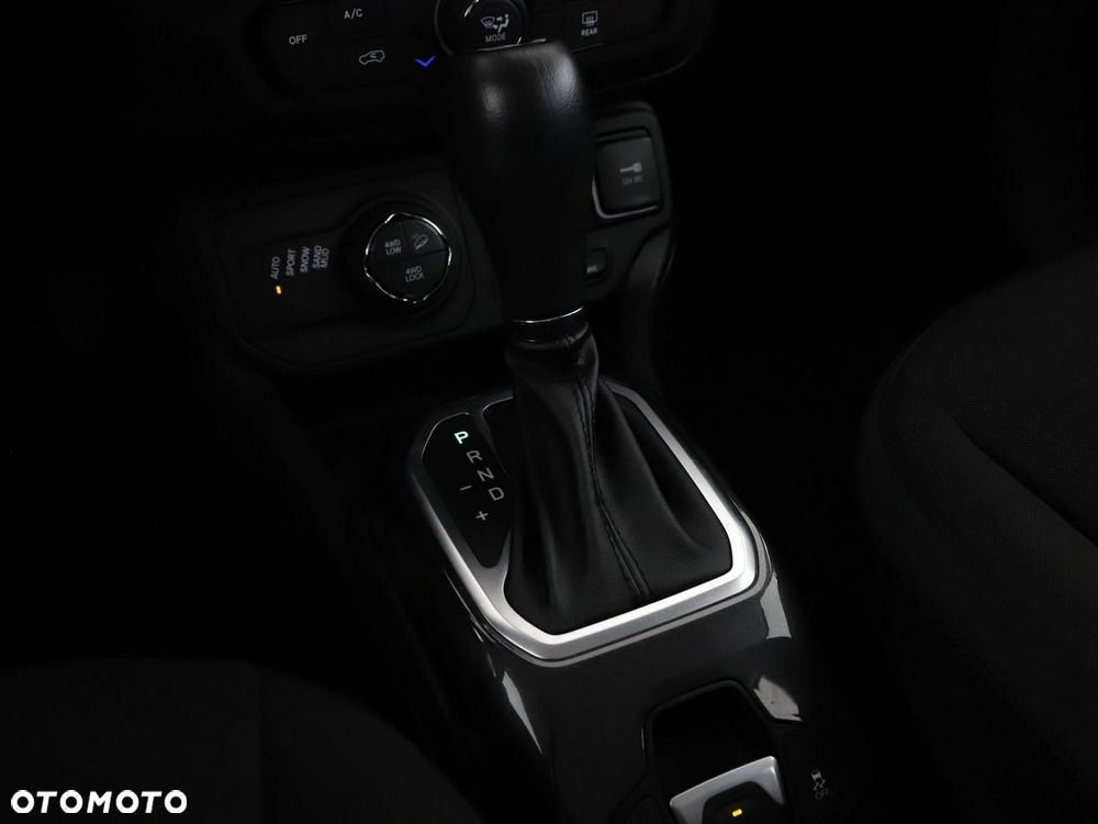 Jeep Renegade 1.3 GSE T4 Turbo PHEV 4xe 80th Anniversary S&S - 29