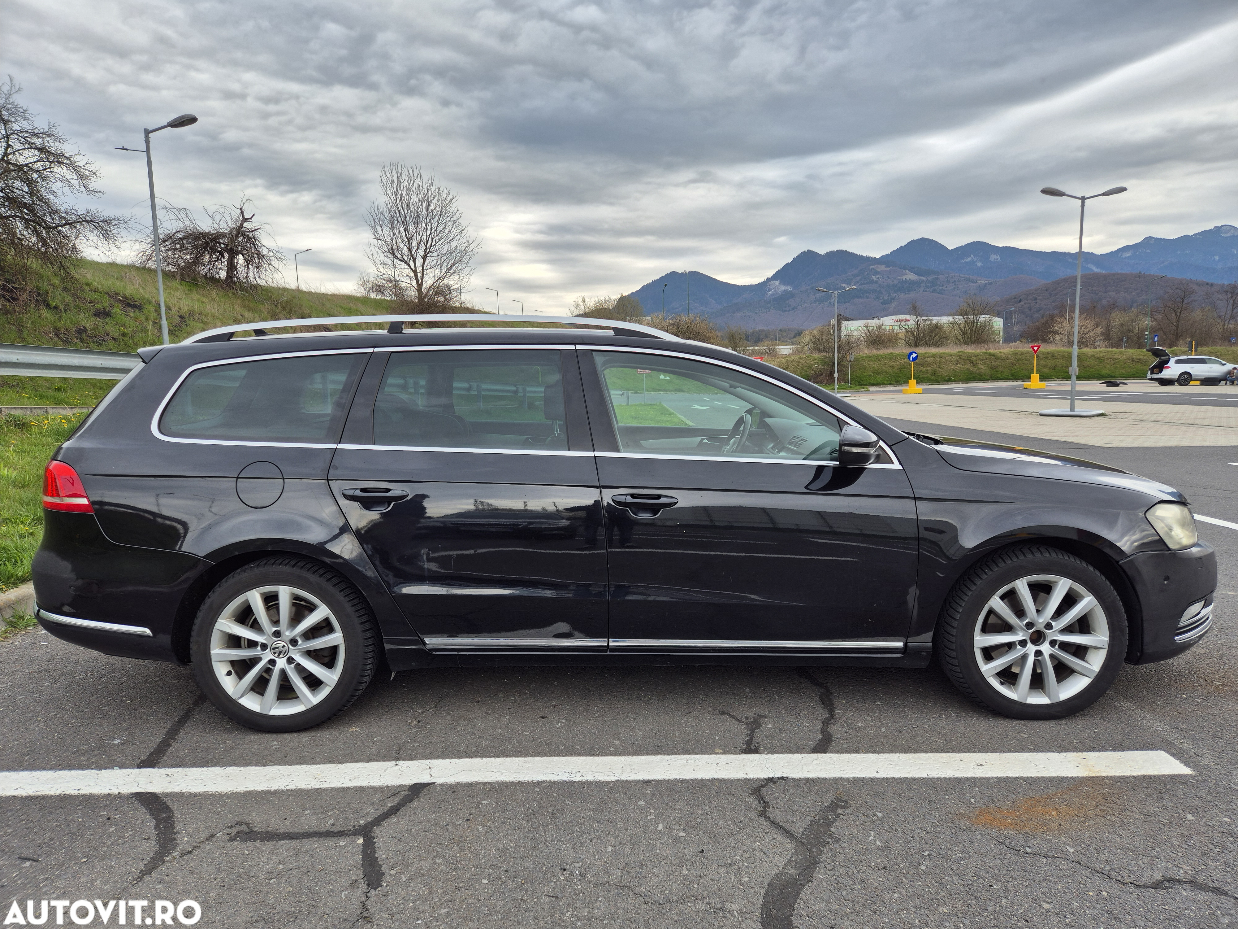 Volkswagen Passat Variant 2.0 TDI 4Motion BlueMotion Technology Highline DSG - 4