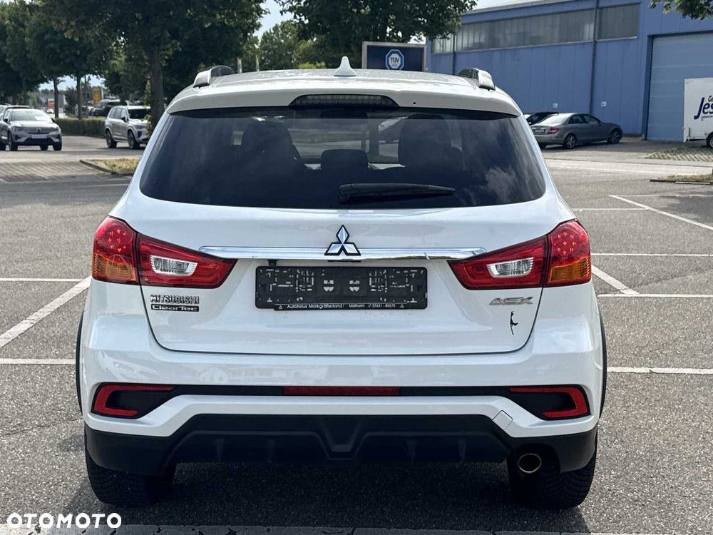 Mitsubishi ASX 1.6 Intense Plus Navi Blue Edition - 3