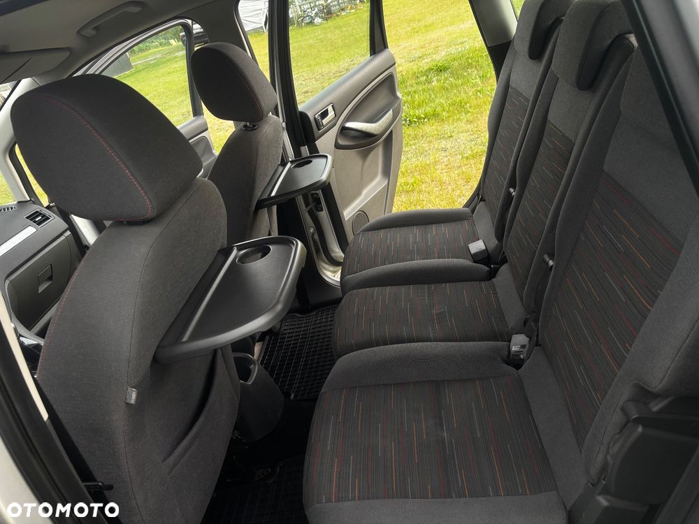 Ford C-MAX ver-1-6-style - 9