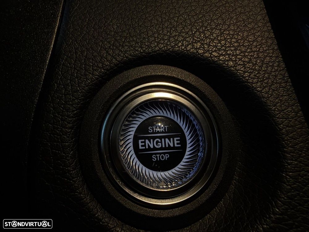 Mercedes-Benz GLC 300 e 4Matic - 31