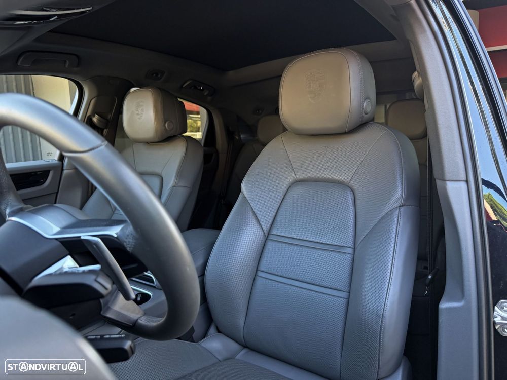 Porsche Cayenne Coupé - 22