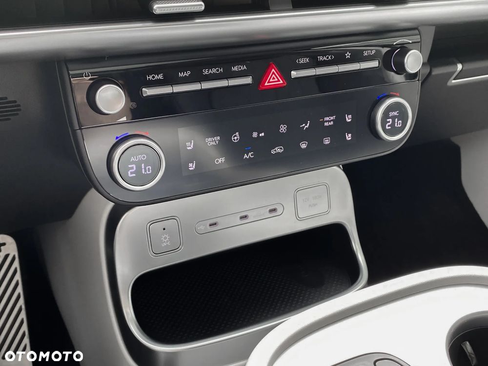 Hyundai IONIQ 9 110kWh Calligraphy AWD - 30
