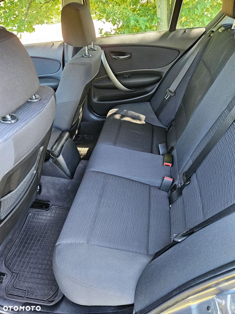 BMW Seria 1 - 19
