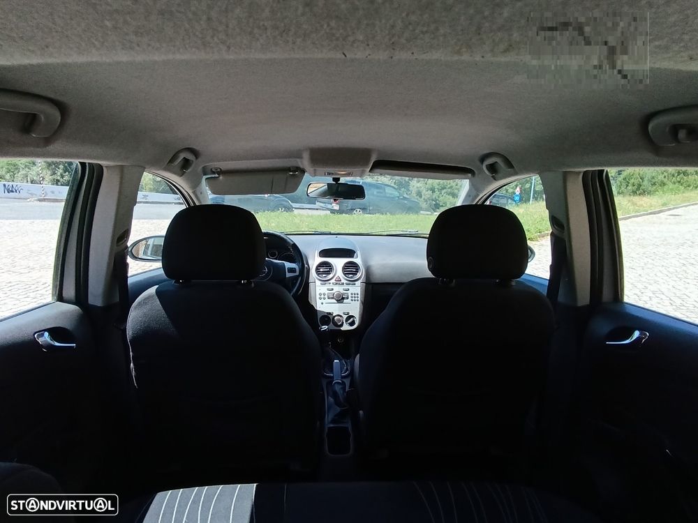 Opel Corsa 1.3 CDTI Cosmo - 4