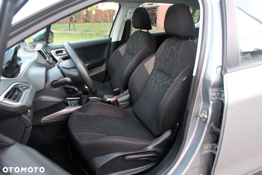 Peugeot 2008 1.6 e-HDi Active S&S - 29