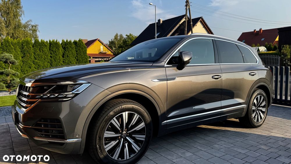 Volkswagen Touareg 3.0 V6 TDI 4Motion Elegance - 3