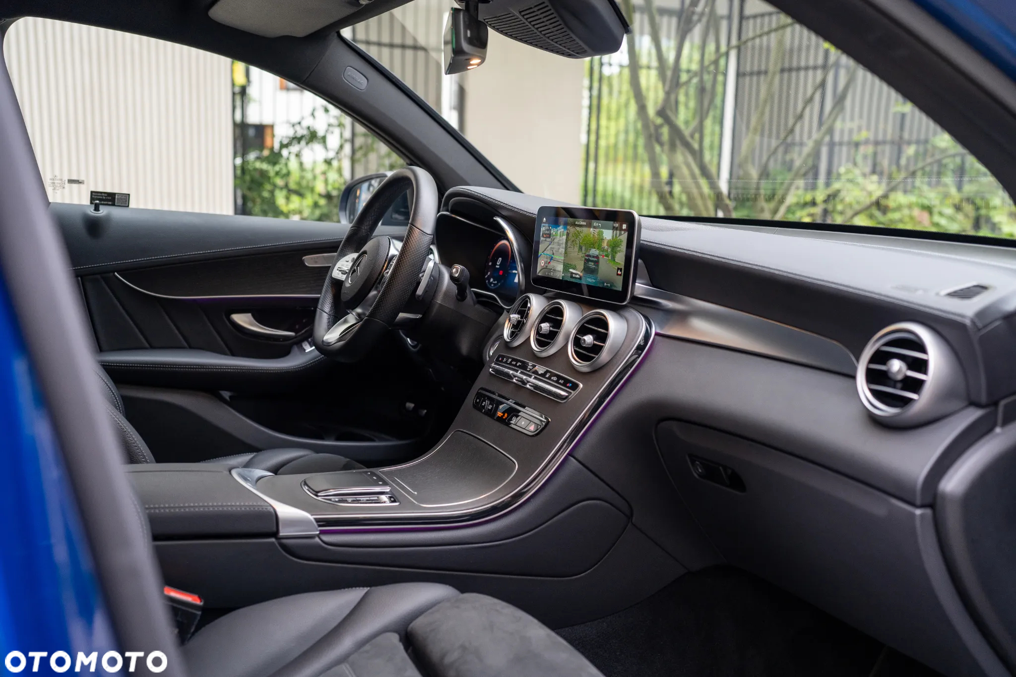 Mercedes-Benz GLC Coupe 300 e 4-Matic Business Edition - 15