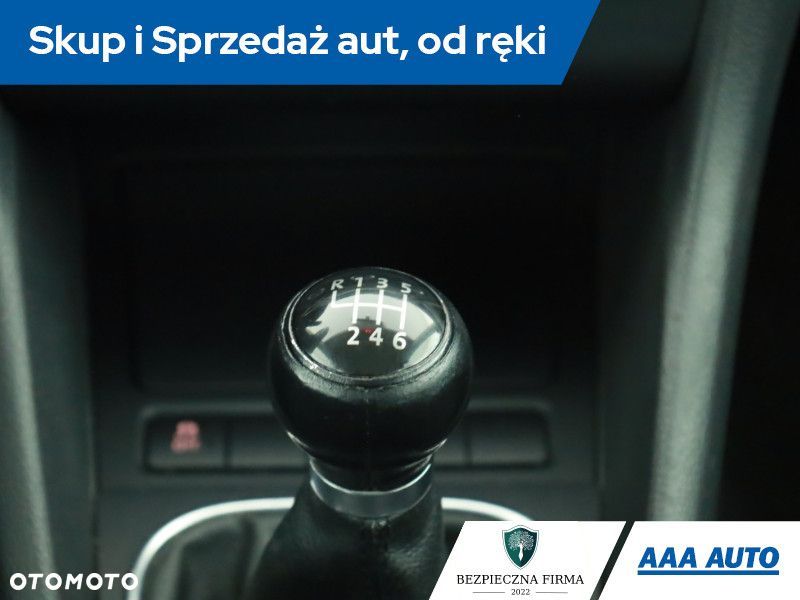 Volkswagen Golf - 15