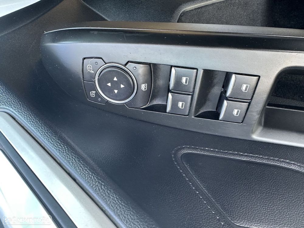 Ford Focus - 10