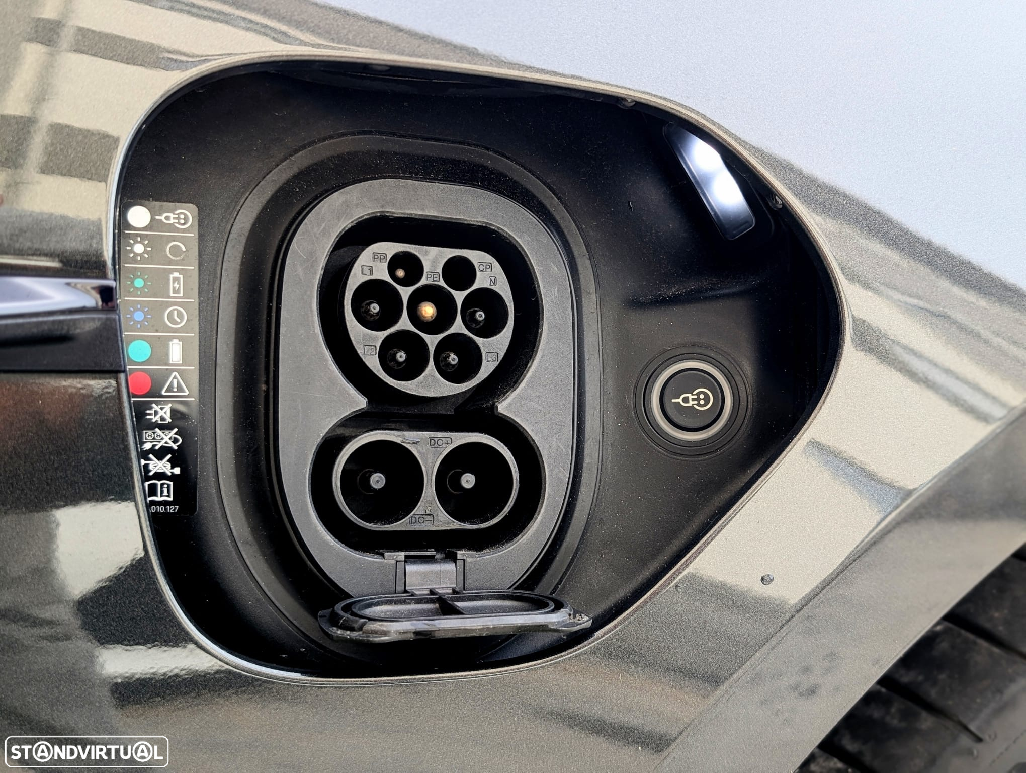 Porsche Taycan 4S Bateria Performance Plus - 22