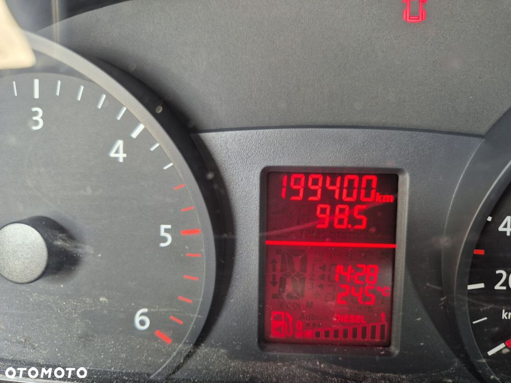 Volkswagen CRAFTER - 10