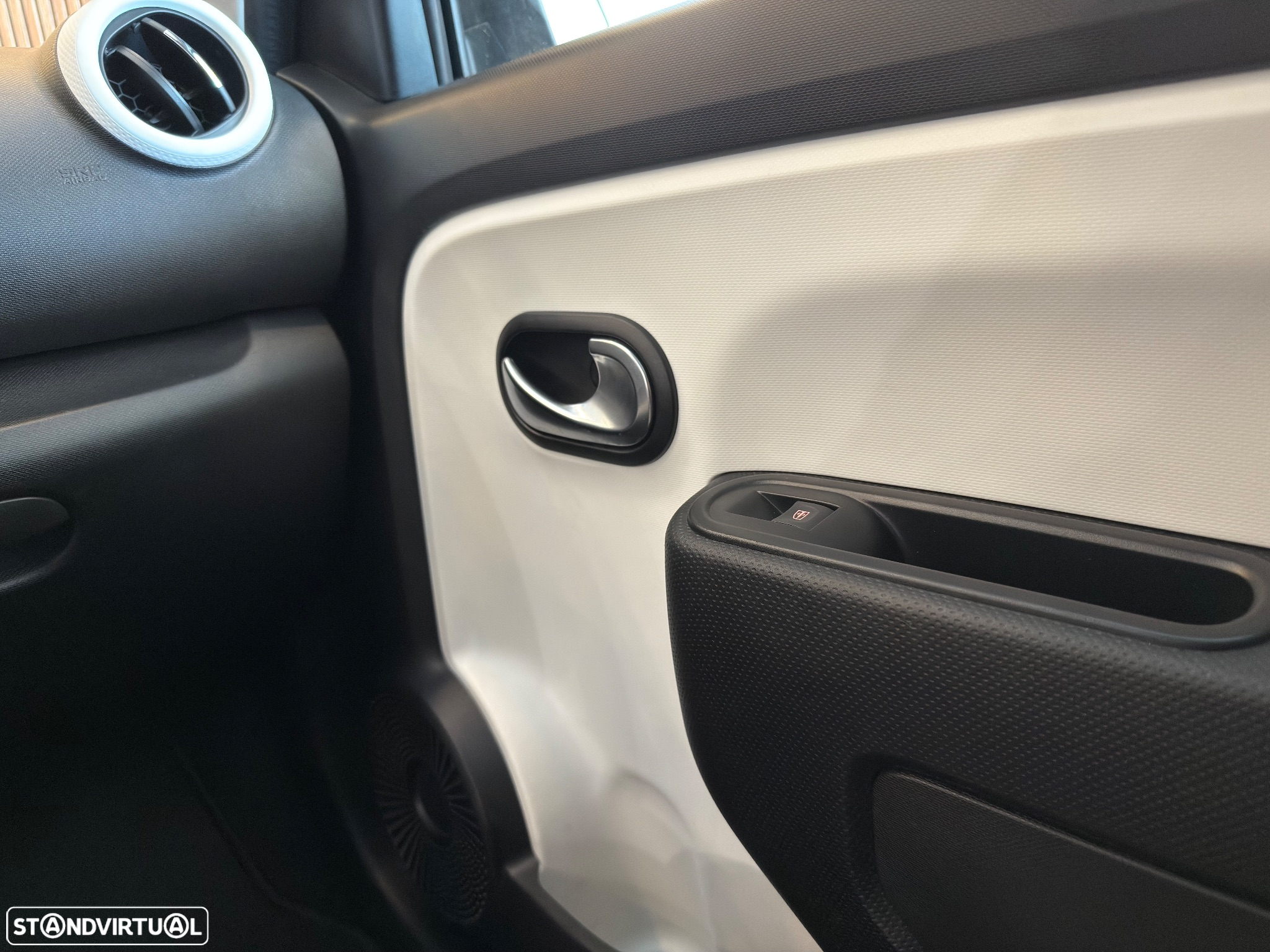 Renault Twingo 1.0 SCe Night&Day EDC - 19