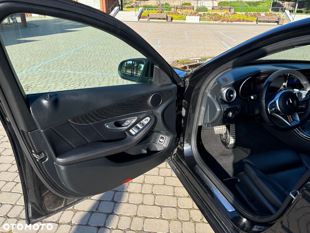 Mercedes-Benz Klasa C 200 d 9G-TRONIC AMG Line - 10