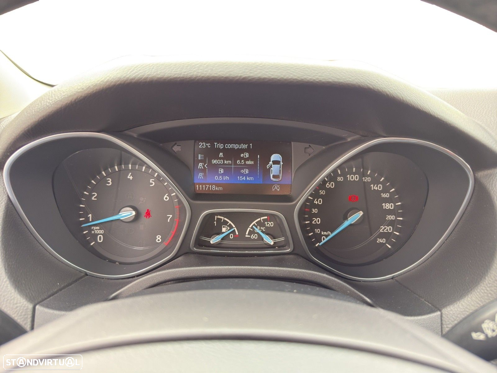 Ford Focus SW 1.0 EcoBoost S&S COOL&CONNECT - 9