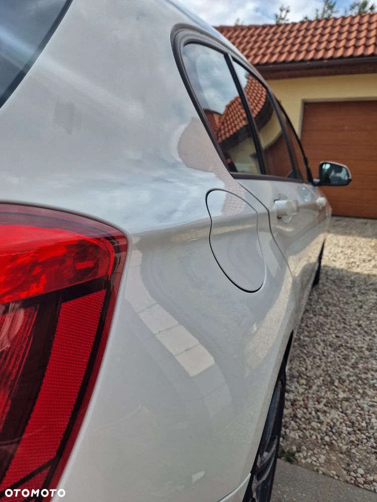 BMW Seria 1 116d DPF Edition Sport - 9