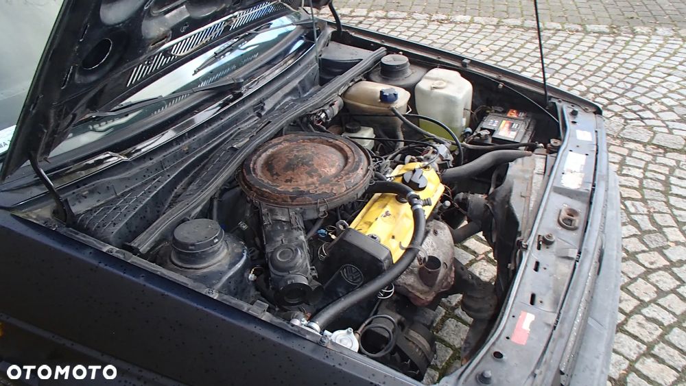 Volkswagen Golf 1.3 - 37
