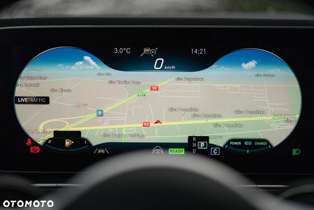 Mercedes-Benz GLE - 32