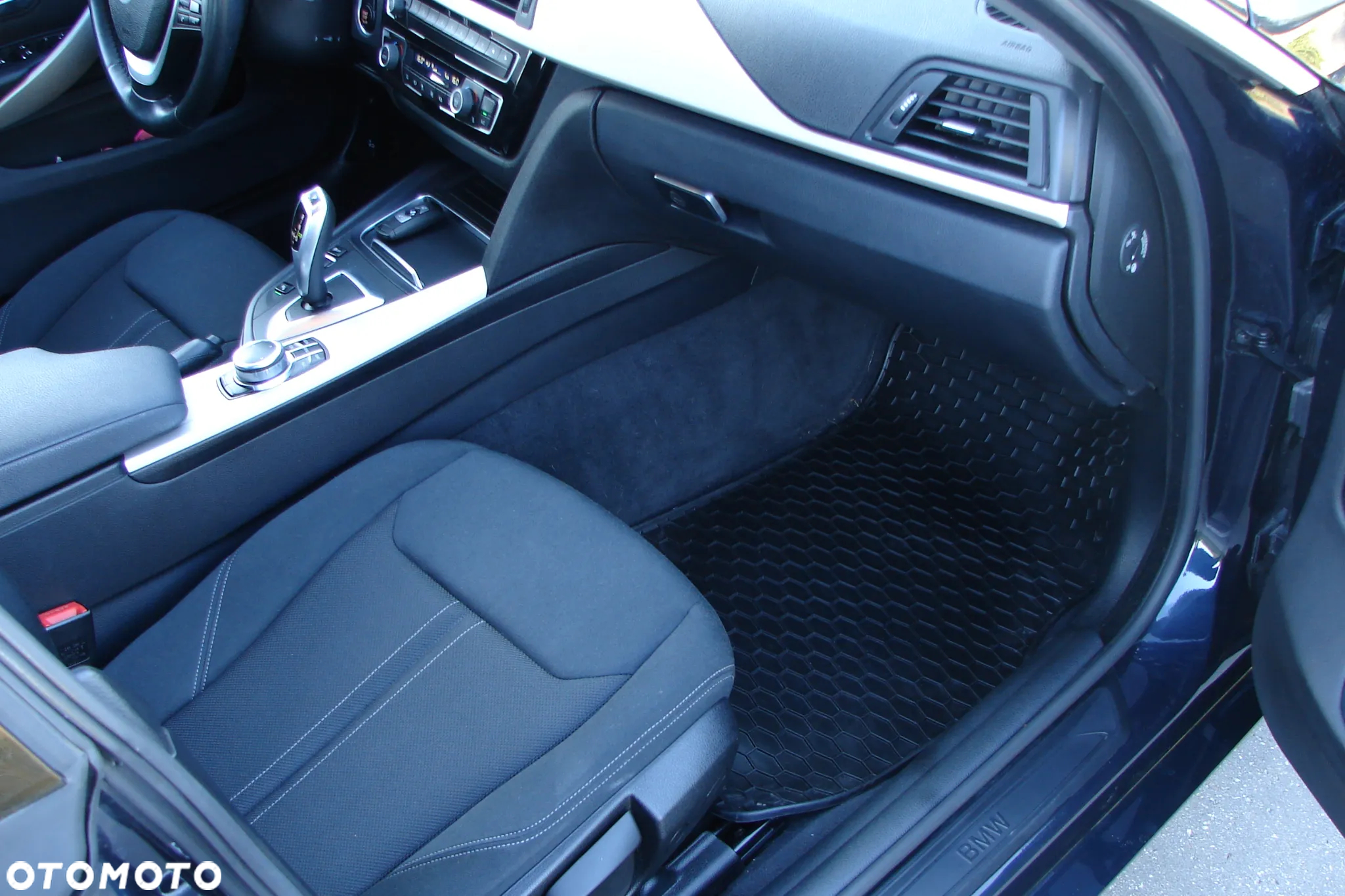 BMW Seria 4 418d Gran Coupe - 17