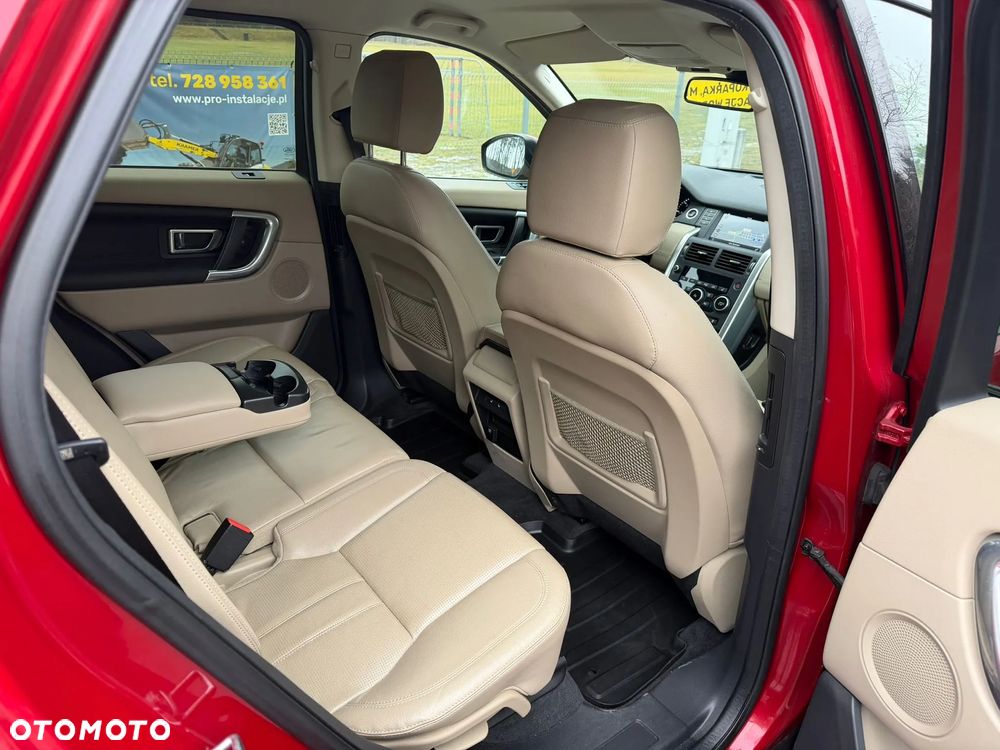 Land Rover Discovery Sport - 10