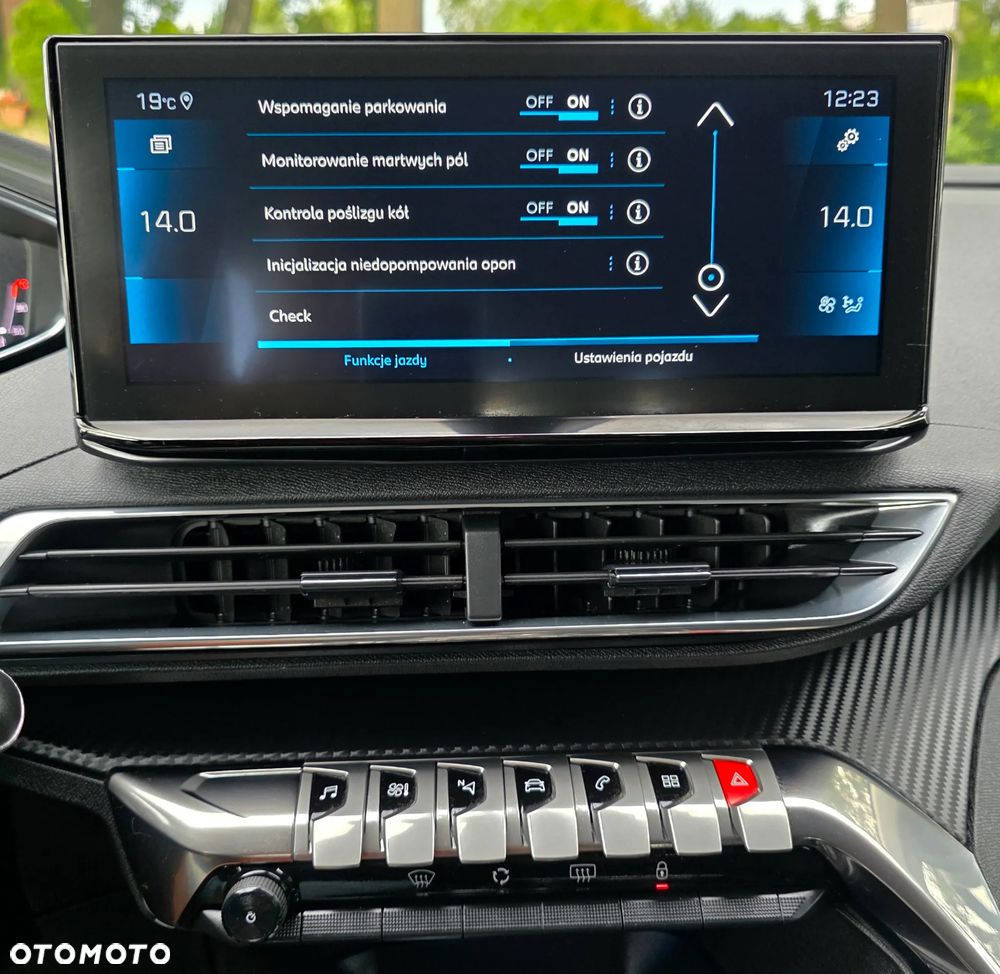 Peugeot 5008 BlueHDi 180 EAT8 Allure - 30