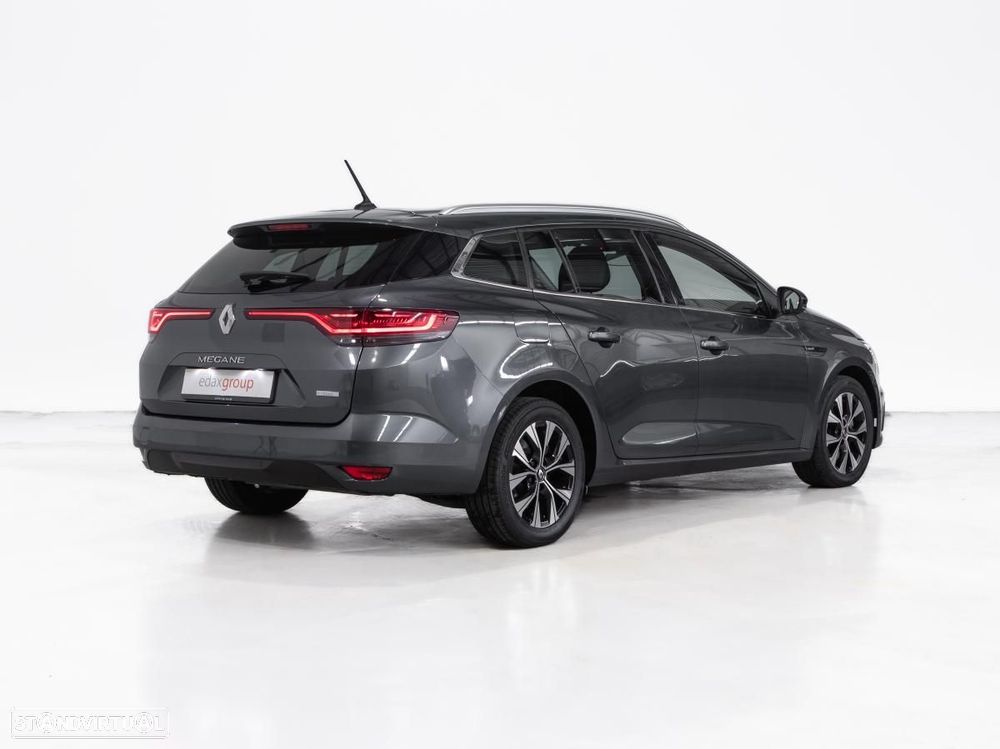 Renault Mégane Sport Tourer 1.6 E-Tech Plug-In Limited - 3