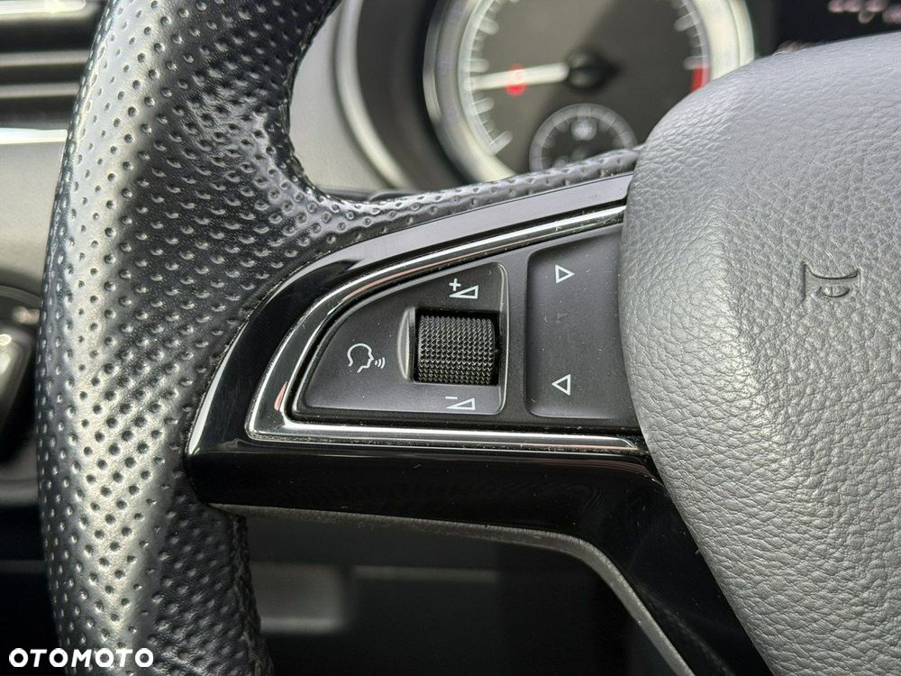 Skoda Octavia 1.6 TDI Ambition DSG - 17