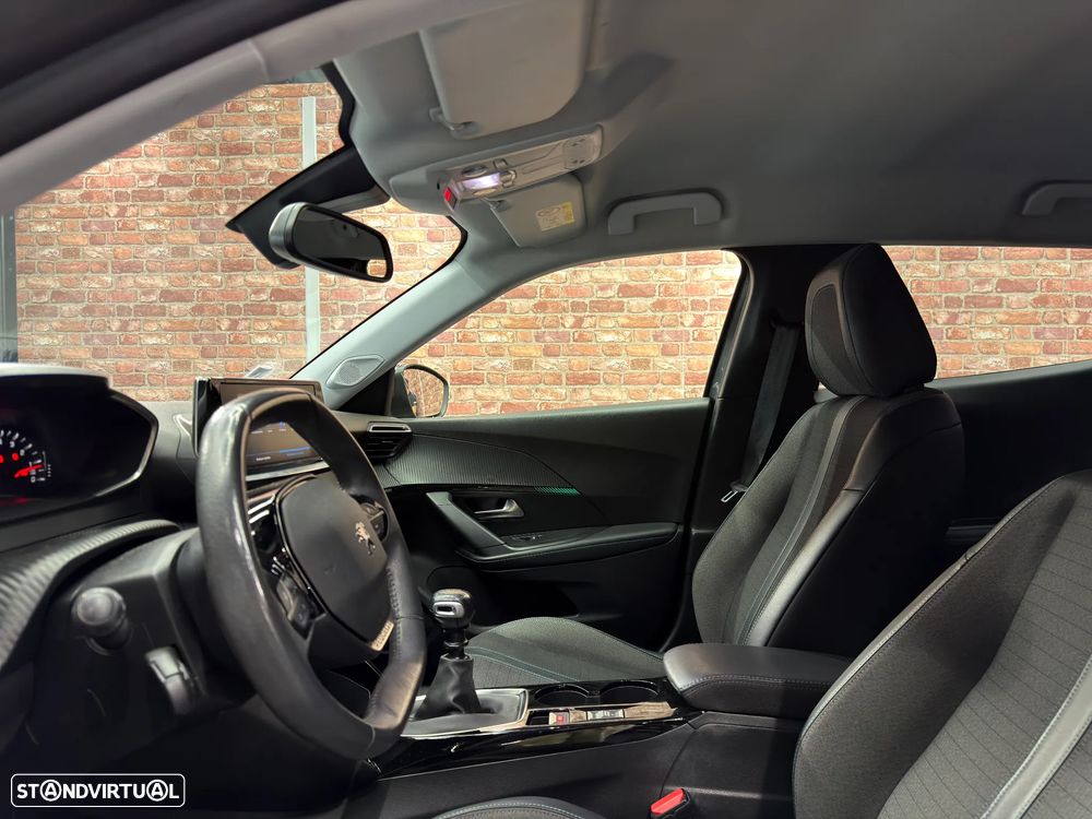 Peugeot 2008 PureTech 100 Allure - 8