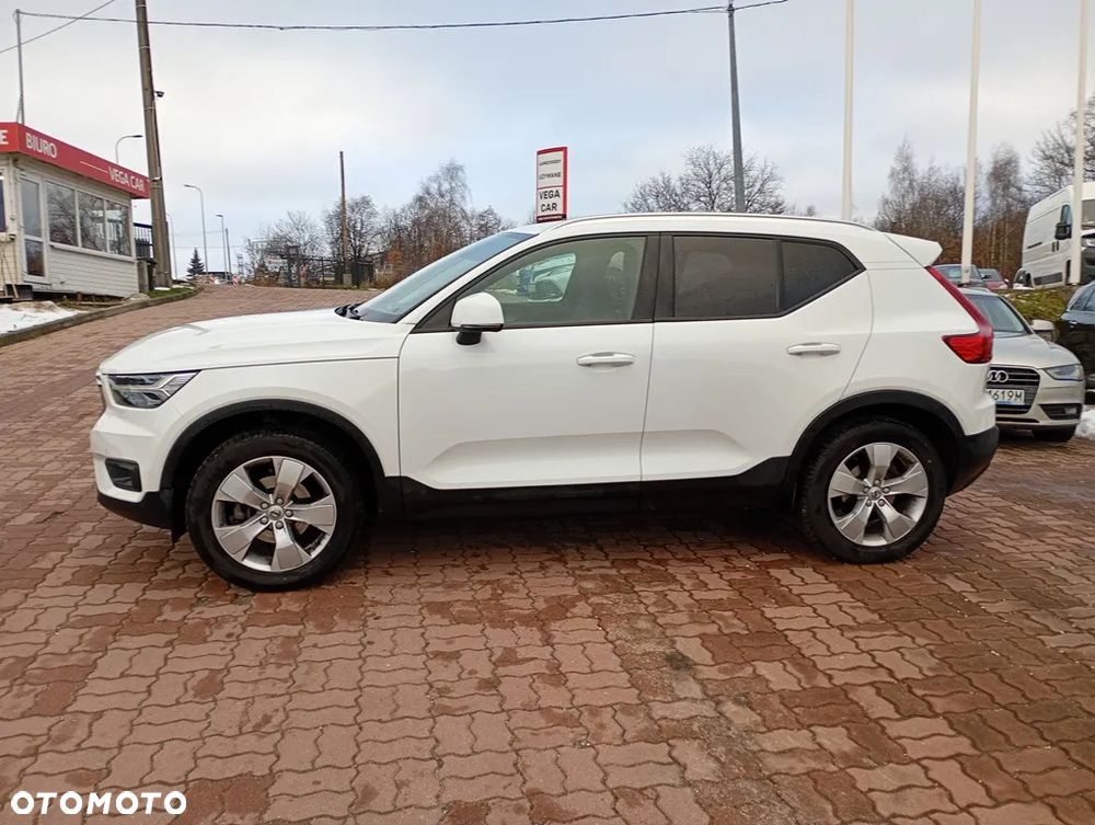 Volvo XC 40 - 4