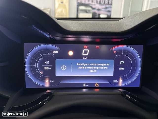 Alfa Romeo Junior 1.2 eDCT6 - 11