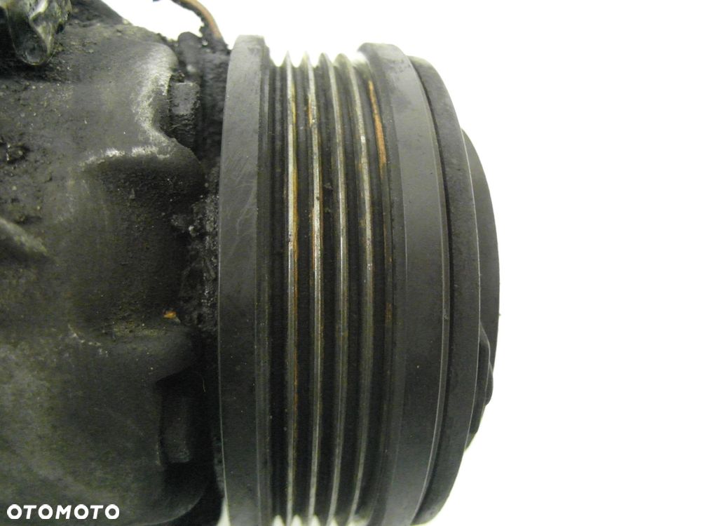 KOMPRESOR KLIMATYZACJI OPEL ZAFIRA A 1.6 24464151 6561047 - 3