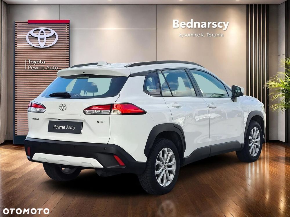 Toyota Corolla Cross - 5