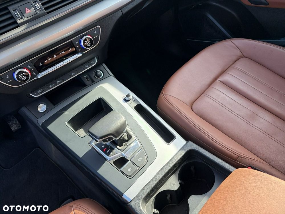Audi Q5 35 TDI mHEV S tronic - 24