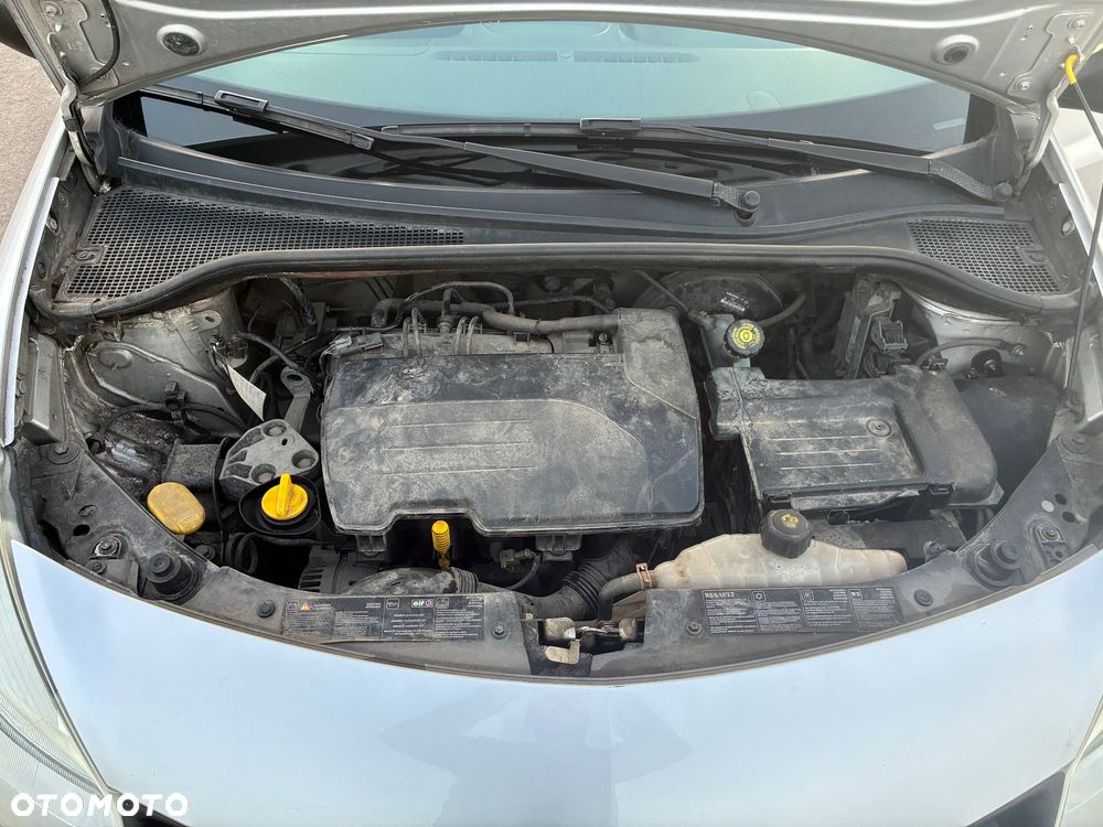 Renault Clio 1.2 16V Wind - 15