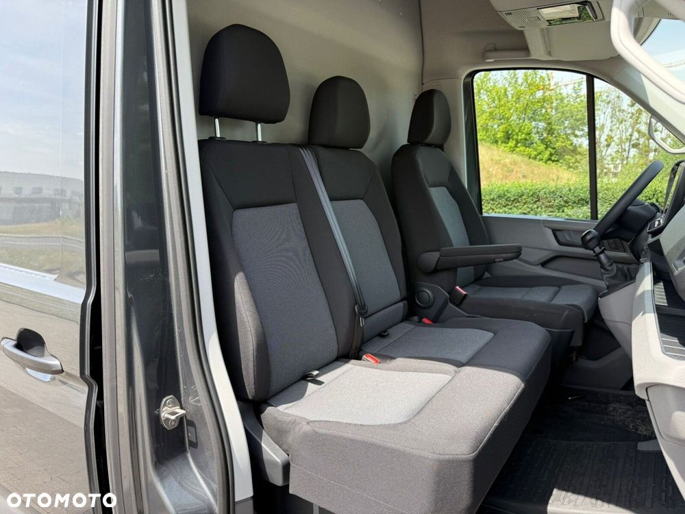 Volkswagen Crafter 35 furgon 177KM 3640 - 16