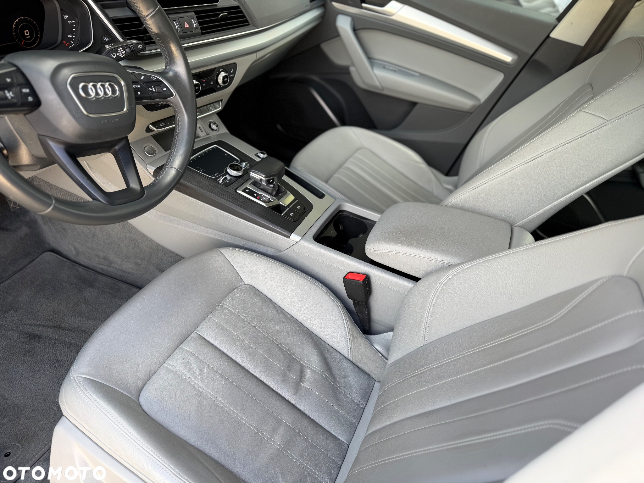 Audi Q5 35 TDI S tronic design - 24