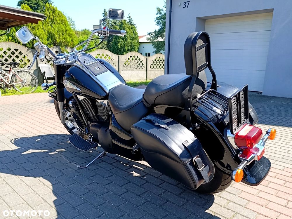 Suzuki Intruder - 6