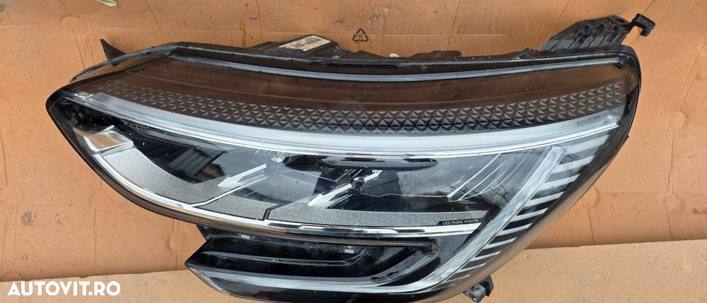 Far stanga Full Led Renault Megane 4 Facelift 2021 2022 / 2023 2024 - 2