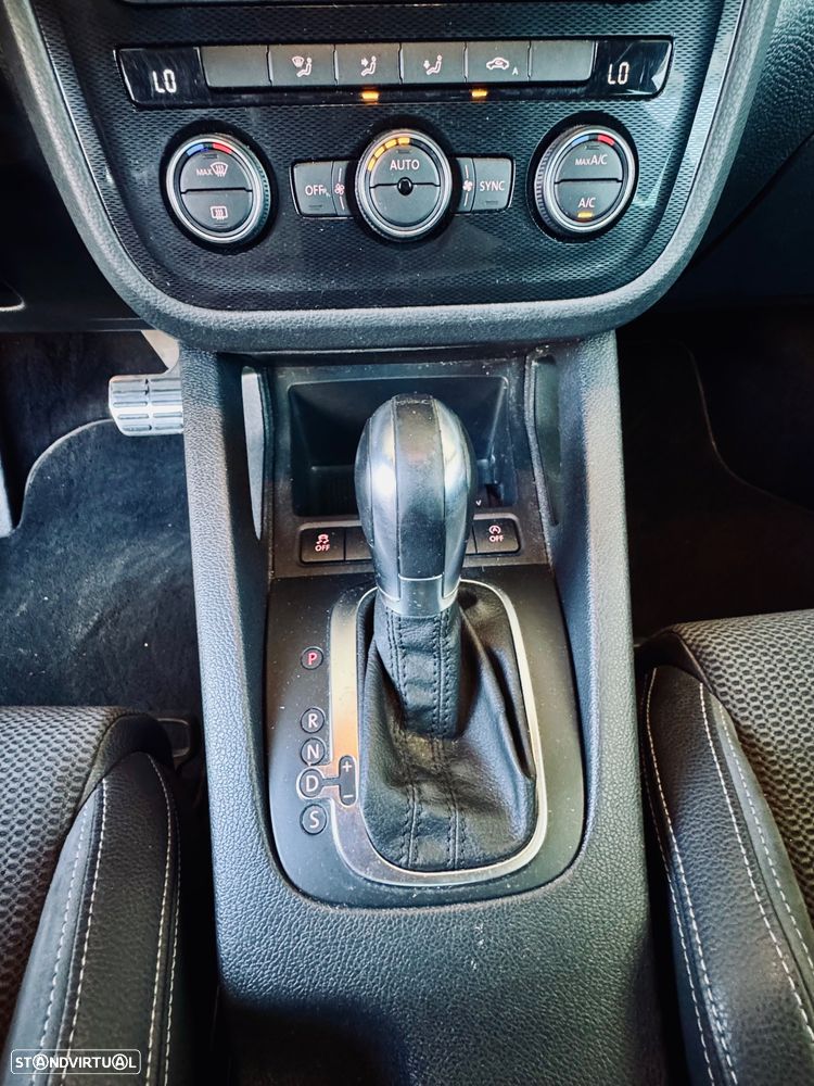 VW Scirocco 2.0 TDI (Blue Motion Technologie) DSG - 14