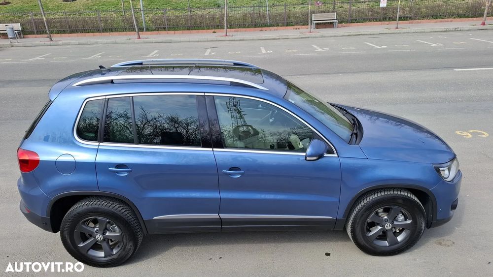 Volkswagen Tiguan 2.0 TDI DPF 4Motion BlueMotion Technology Sport & Style - 6