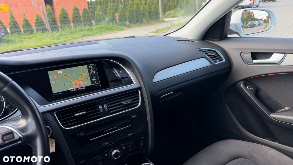 Audi A4 Avant 2.0 TDI DPF clean diesel Ambiente - 18