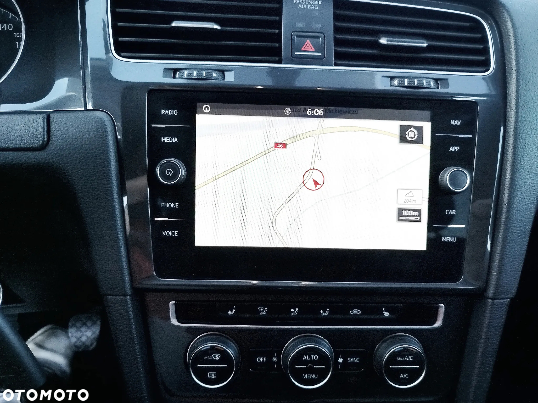 Volkswagen Golf VII 1.6 TDI BMT Highline - 9