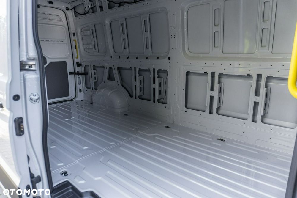 Volkswagen Crafter - 20