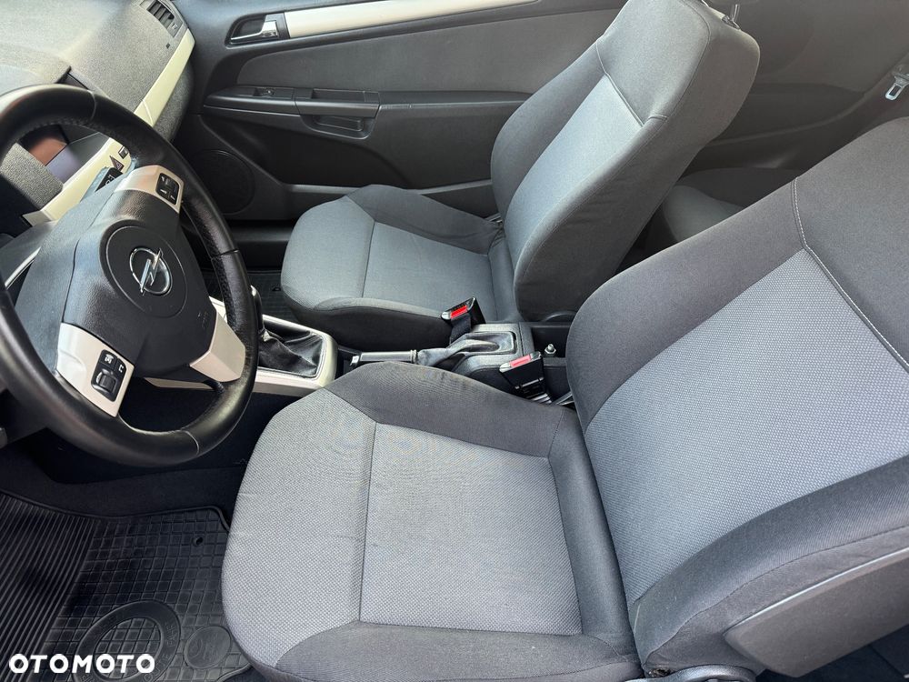 Opel Astra - 10