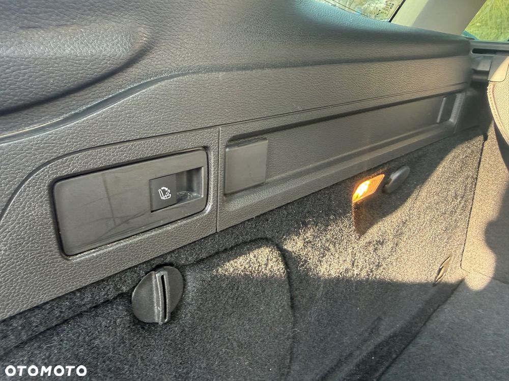 Opel Astra 1.4 Turbo Innovation - 18