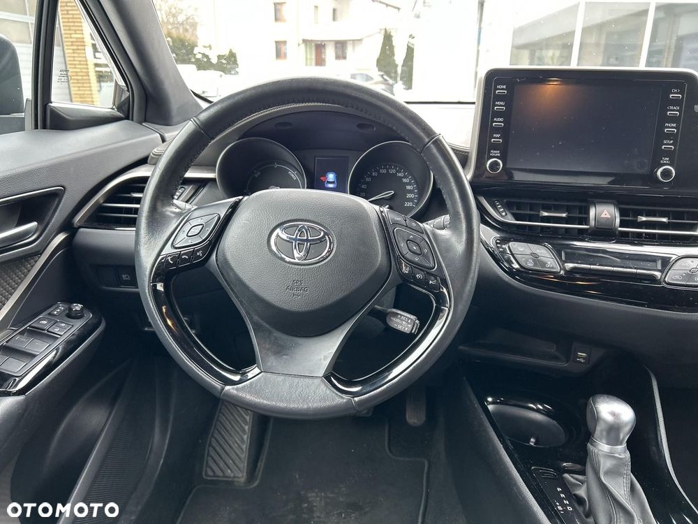 Toyota C-HR 2.0 Hybrid Executive - 16