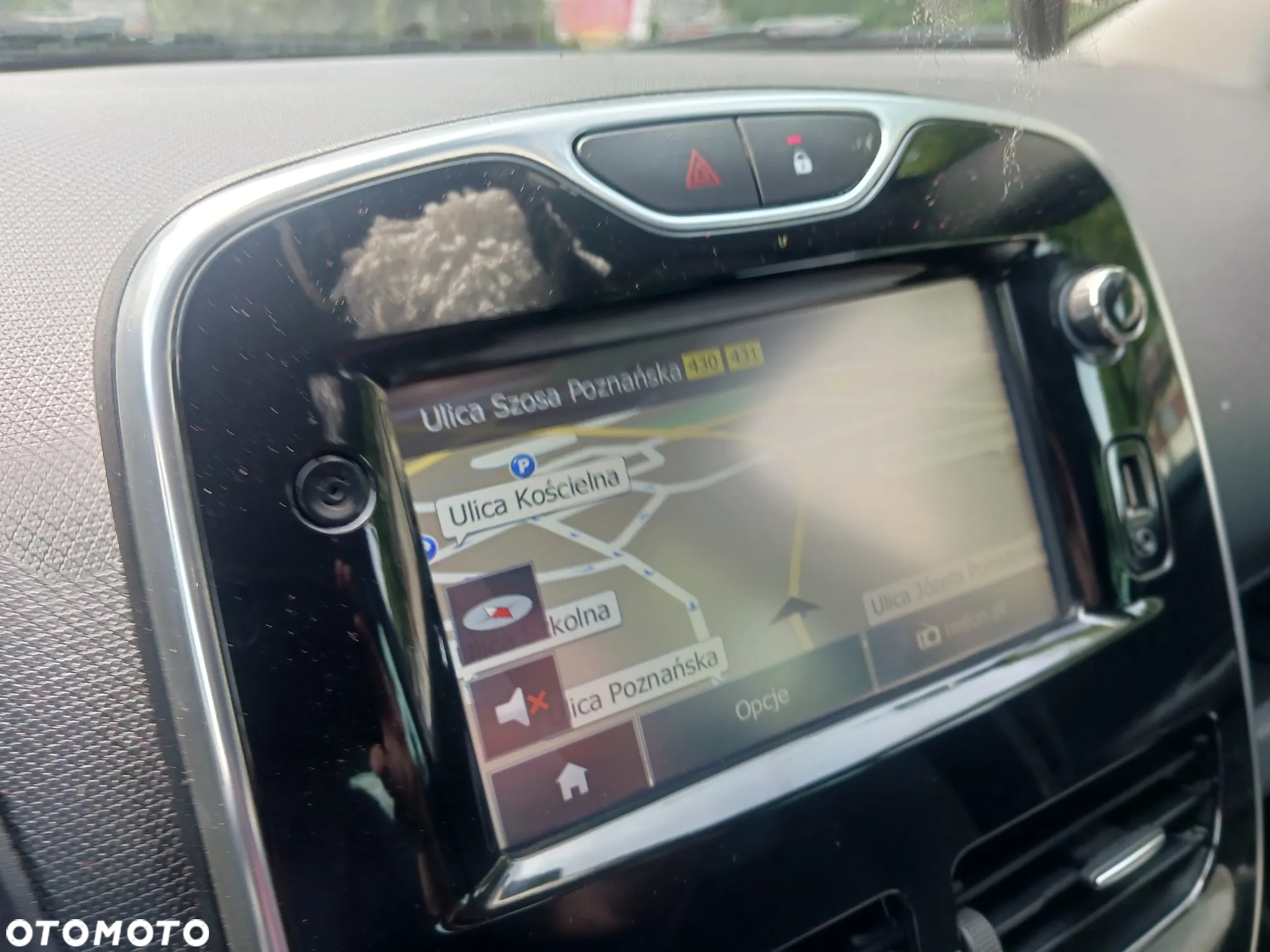 Renault Clio - 18
